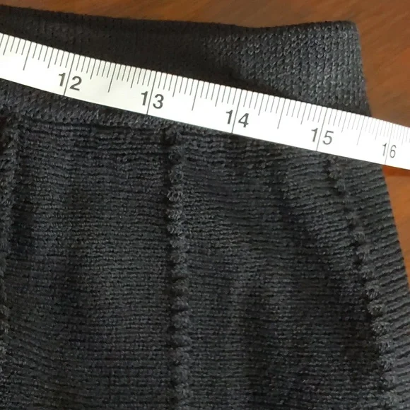 St John Semi Flare. Med Weight Knit. - Picture 6 of 8